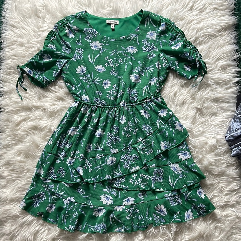 Von Maur Green Dress